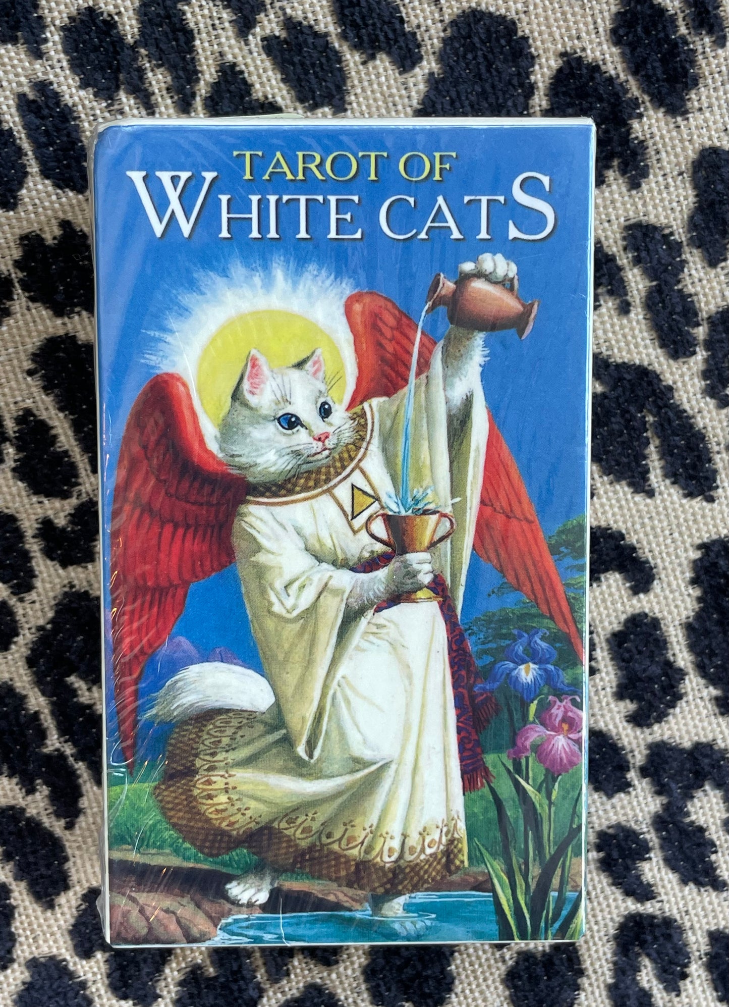 Tarot of White Cats
