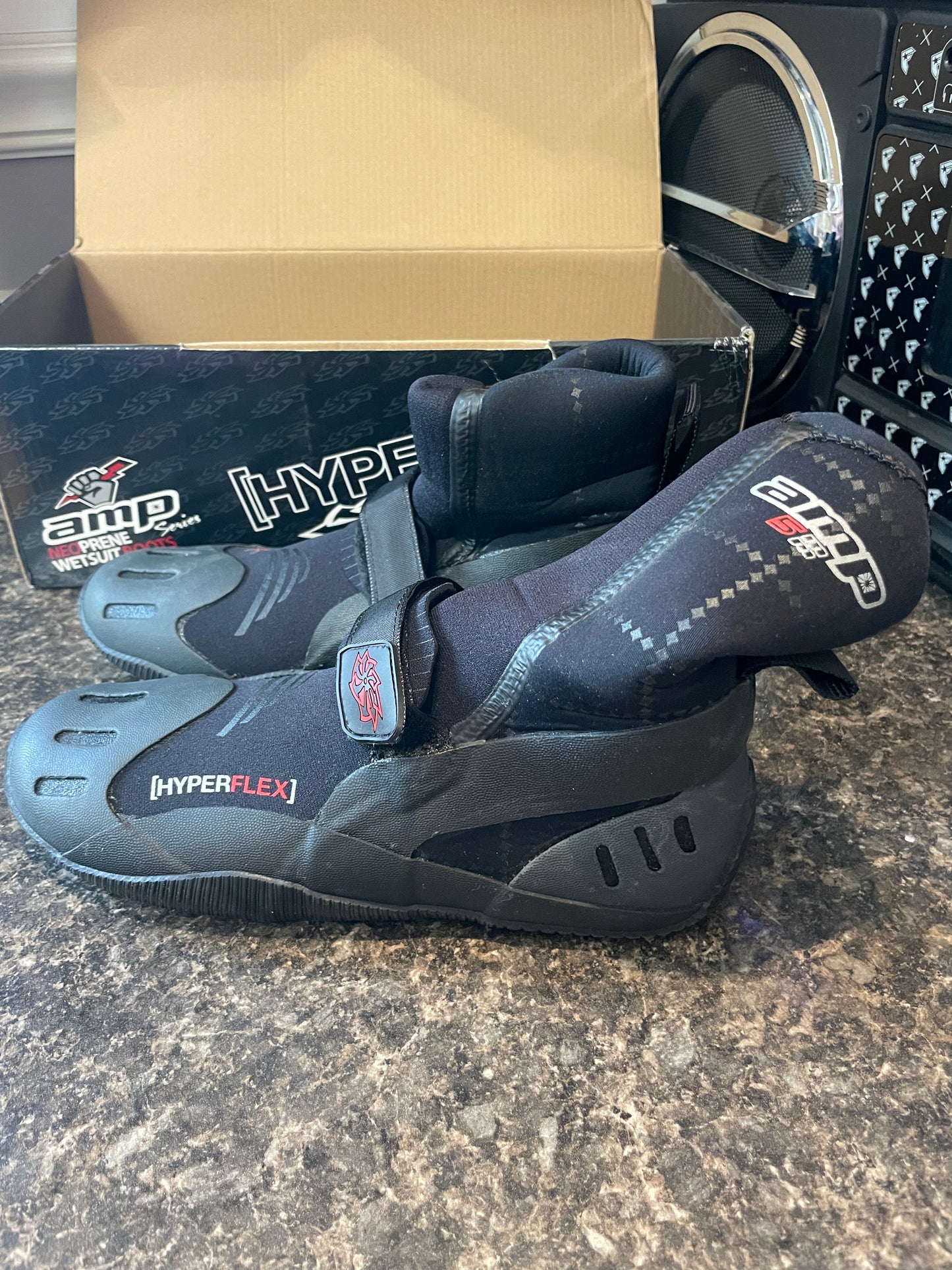 Hyperflex Amp 5mm RT Boot size 6 - FINAL SALE