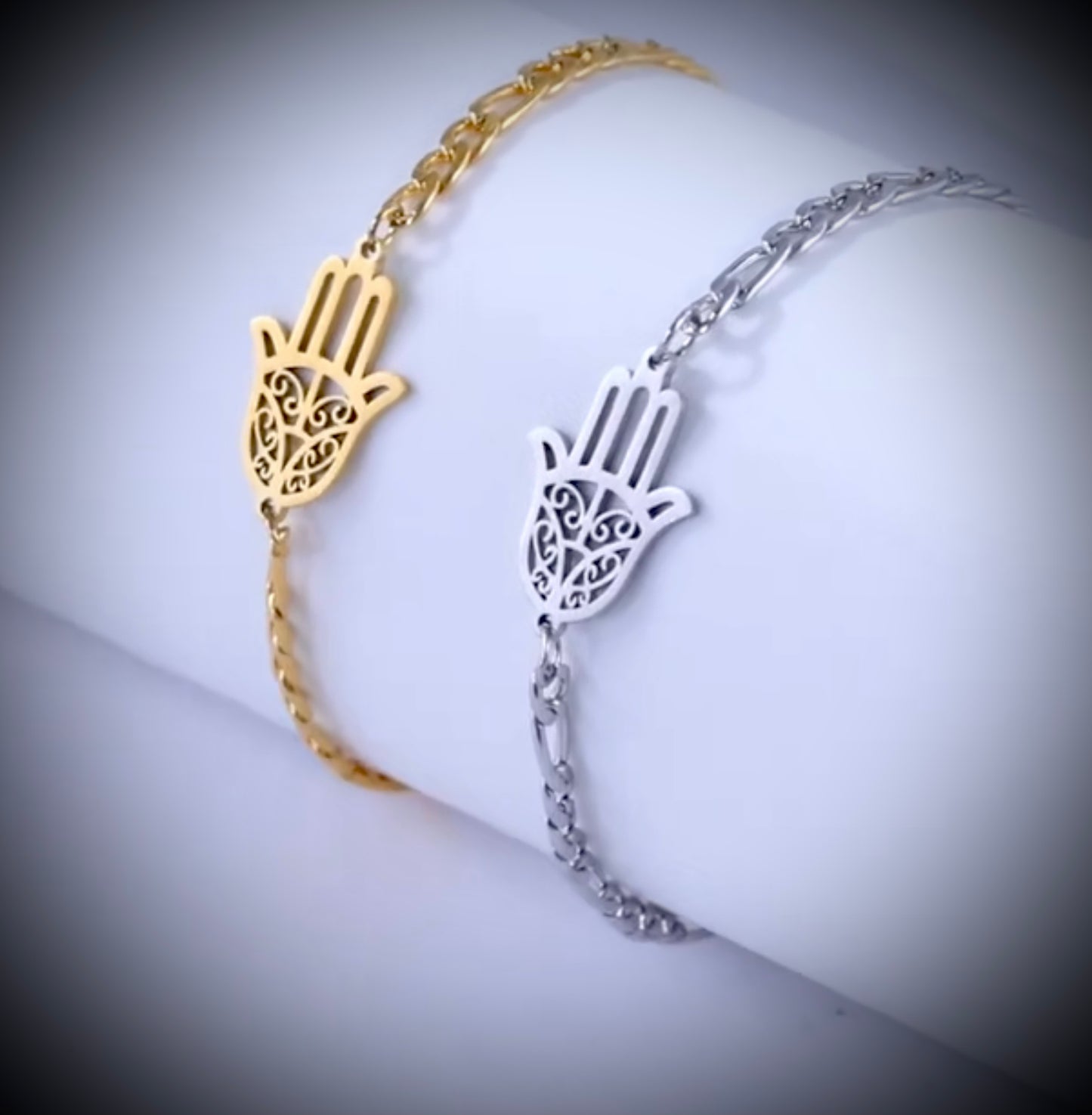 Hamsa / Hand of Fatima Bracelet in Gold or Silver