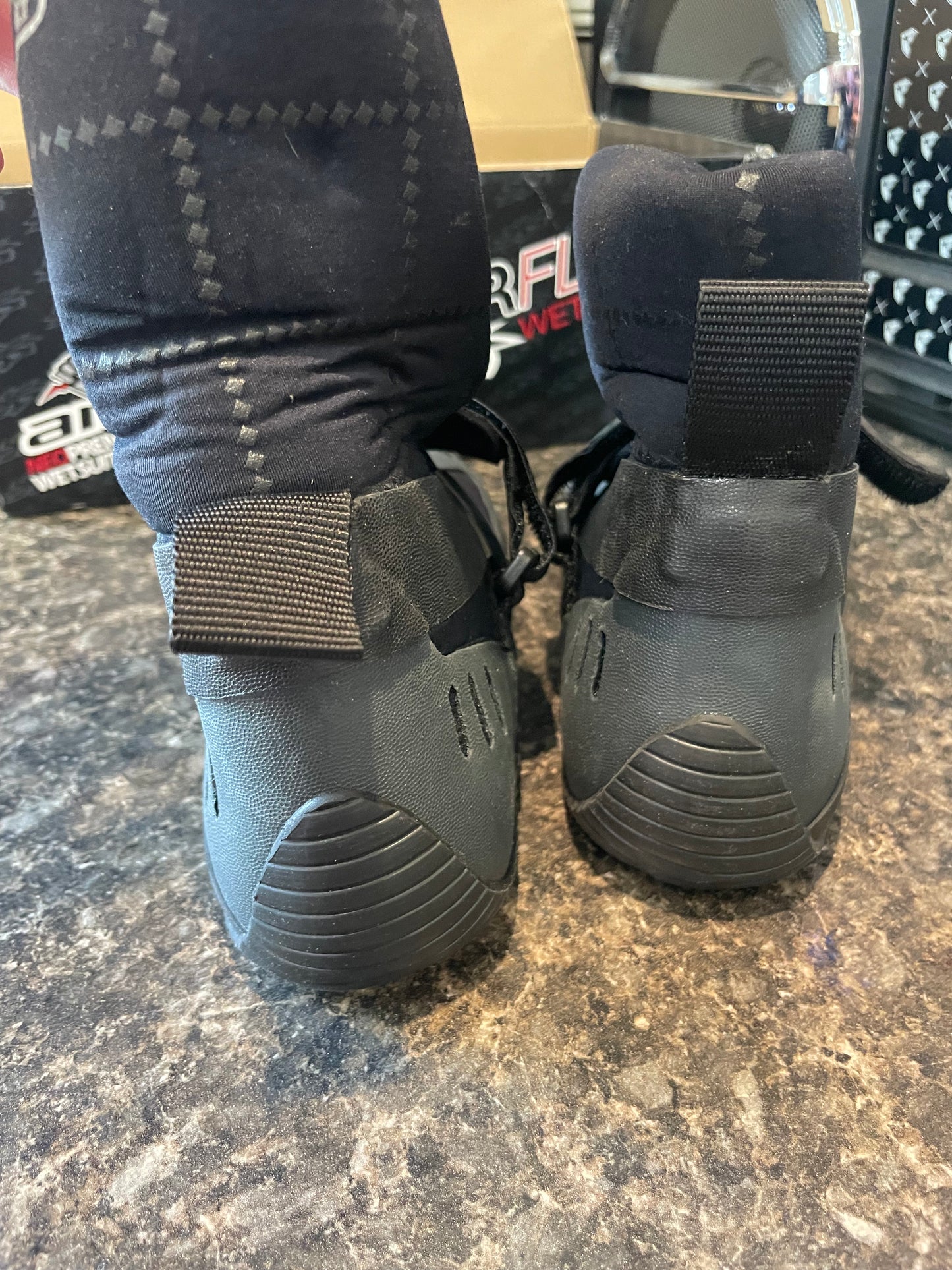 Hyperflex Amp 5mm RT Boot size 6 - FINAL SALE