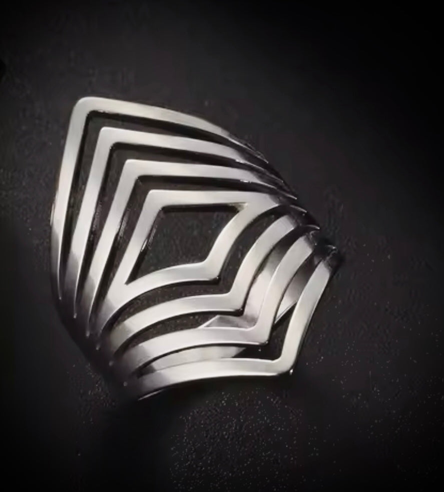 Geometric Diamond Shape Ring - Size 7