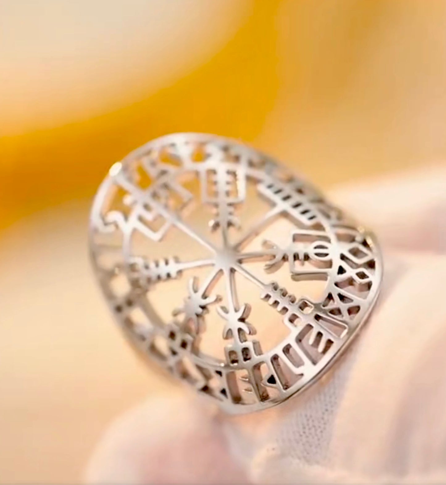 Vegvisir Ring in Gold or Silver