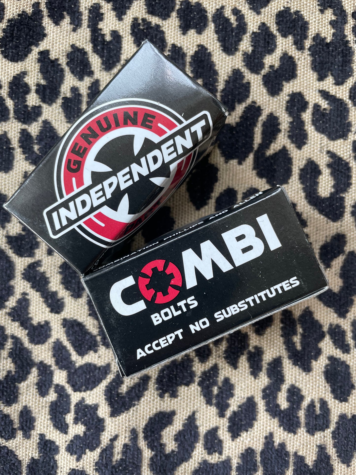 Independent Combi Bolts Combination Phillips & Allen 7/8